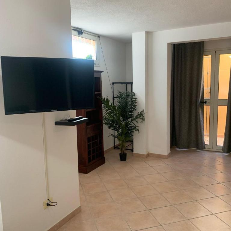 Casa Menuccia - One-Bedroom House - 9