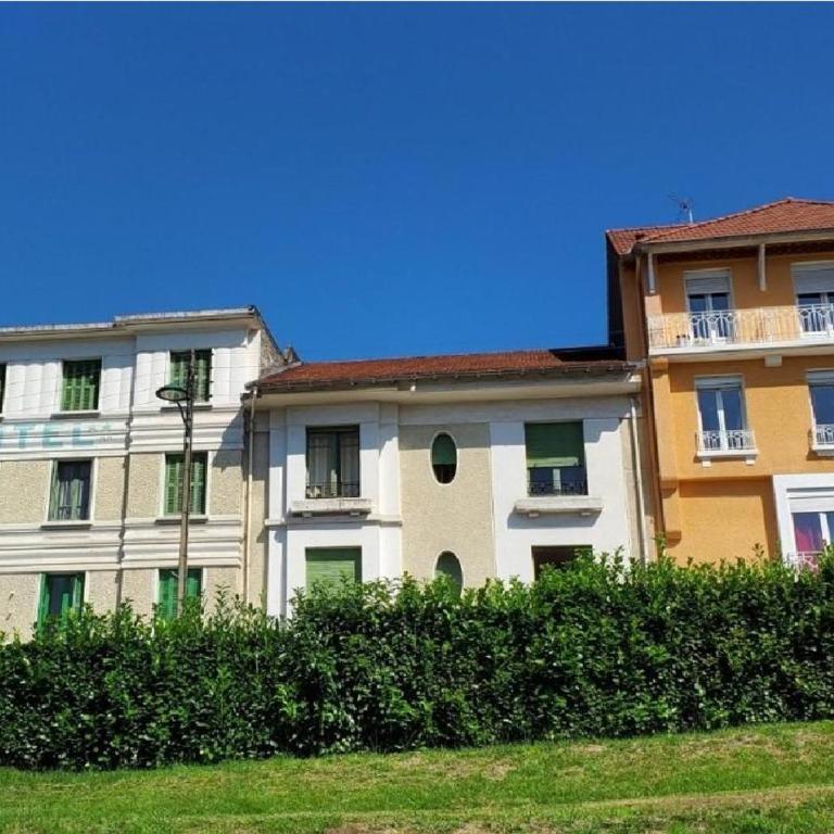 Magnifique Duplex de 135 m2 pour vos séjours jusqu'à 10 à Lourdes - Appartement - 12