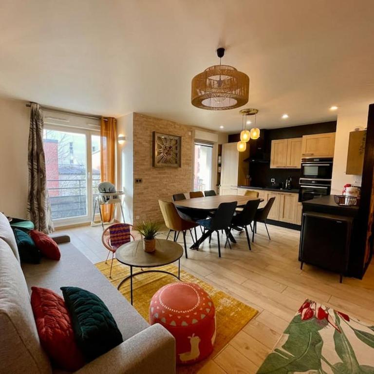 Disneyland 5 min/9 pers/Gare - Two-Bedroom Apartment - 12