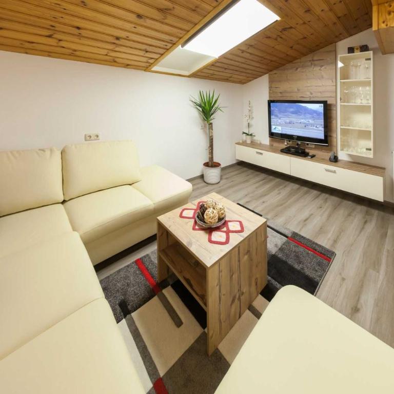 Appartement Gimpl - Apartment mit 2 Schlafzimmern und Balkon - 2