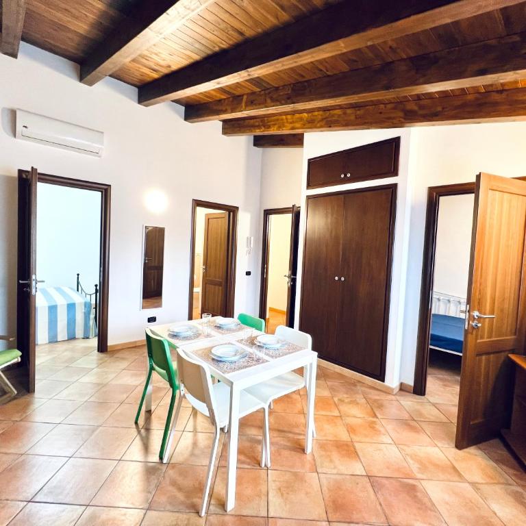 Casa Carlotta Apartments - Appartamento con Terrazza - 24