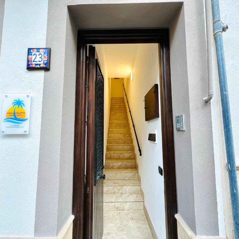 Casa Carlotta Apartments - Appartamento con Balcone - 2