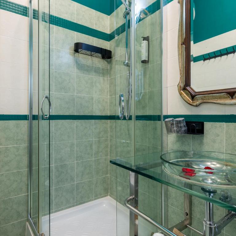 Domus Bella Roma - Double or Twin Room - 24