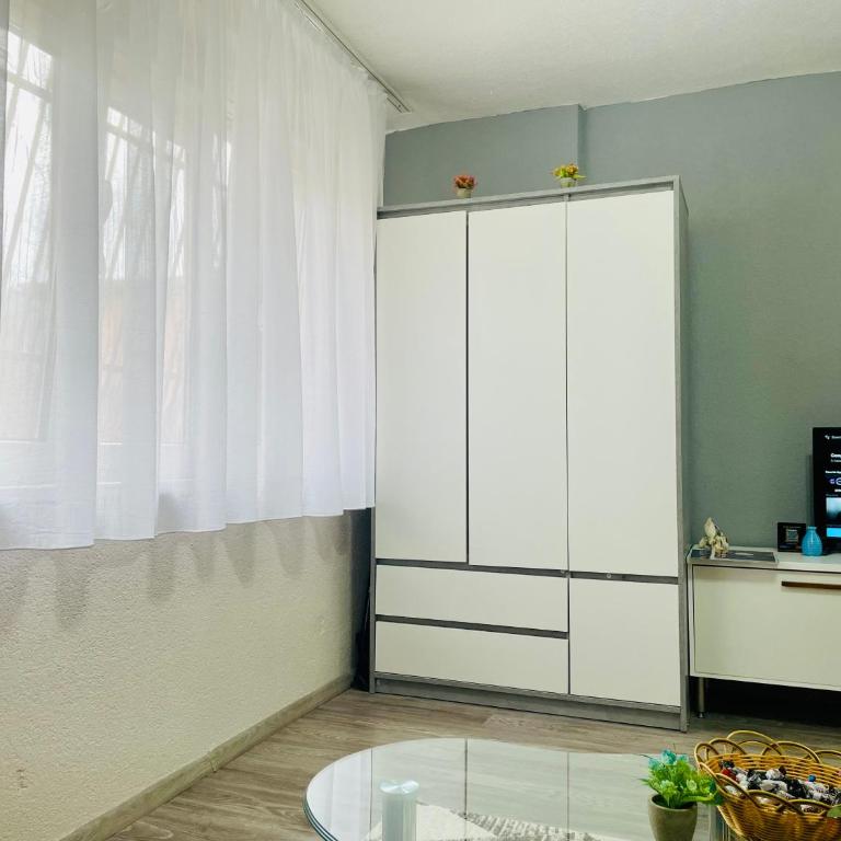 T&N Studio-Center-Free parking,AC,Train-Bus station - Apartman - 17