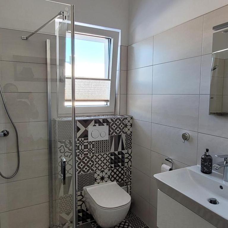 Appartement Petersberg - Apartment mit 1 Schlafzimmer und Dusche - 11