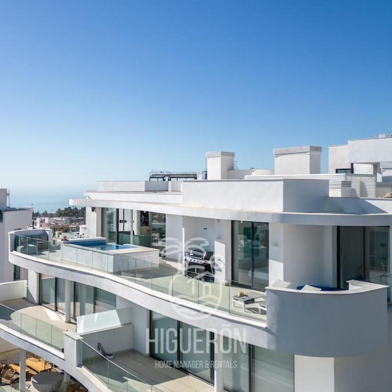 HigueronRentals The Ærie - Three-Bedroom Apartment - 29