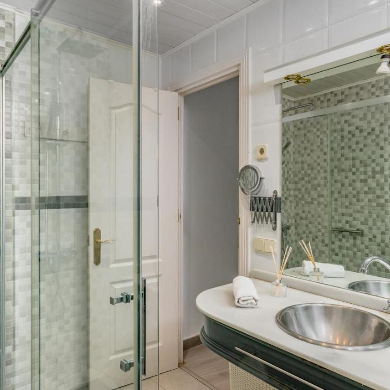 Fuengirola Seaside Bliss: 3 BR with a View - Apartamento de 3 dormitorios - 17