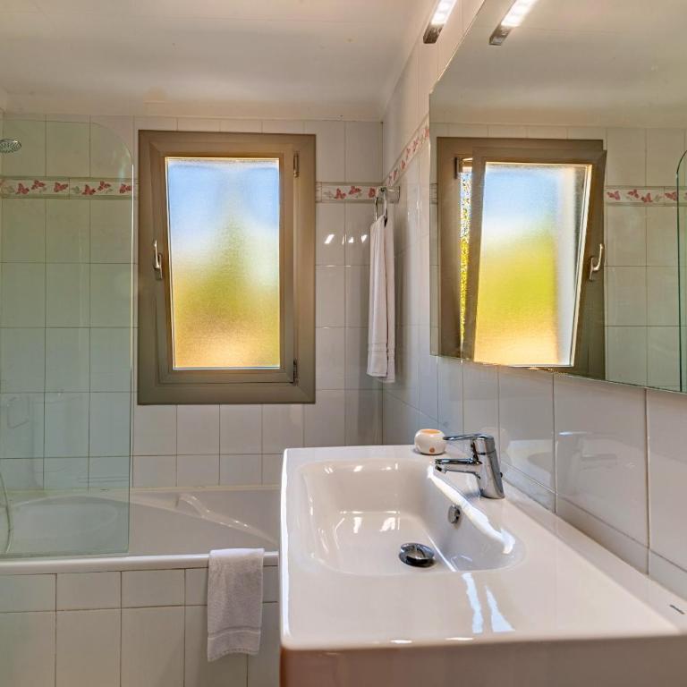 Beach Villa Can Carles by Sealand Villas - Villa con piscina privada - 21