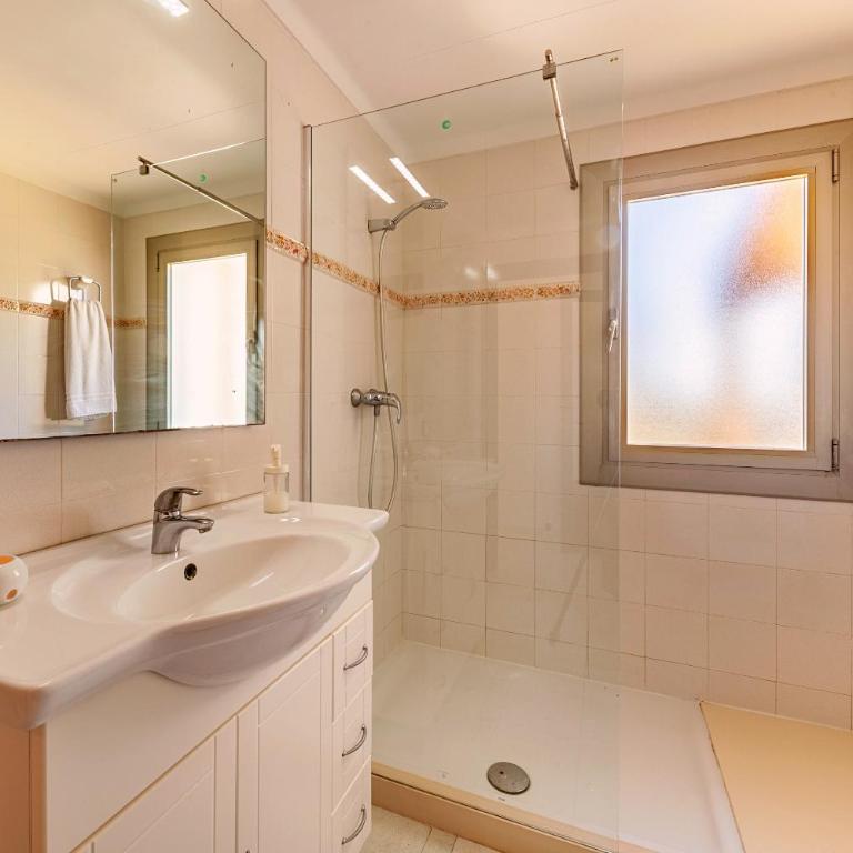 Beach Villa Can Carles by Sealand Villas - Villa con piscina privada - 19