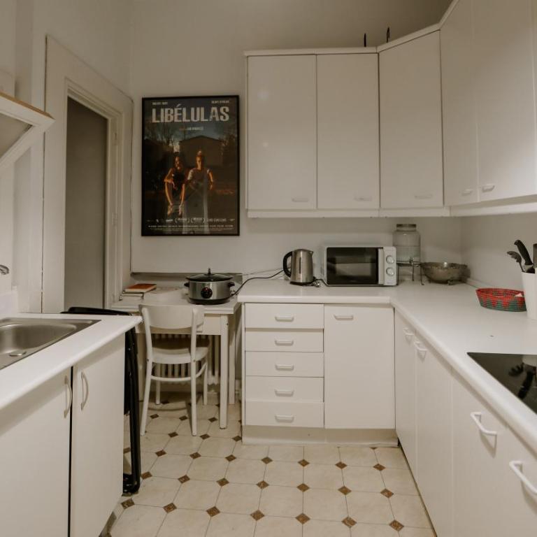 Elegant full apartment overlooking Plaza Mayor - Apartment - 40