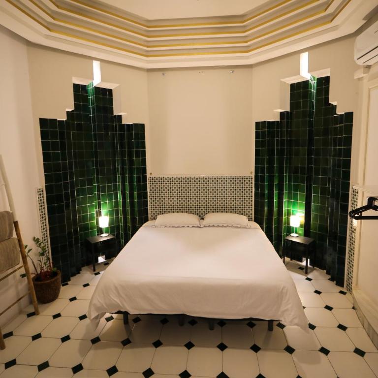 Elegant full apartment overlooking Plaza Mayor - Apartment - 32