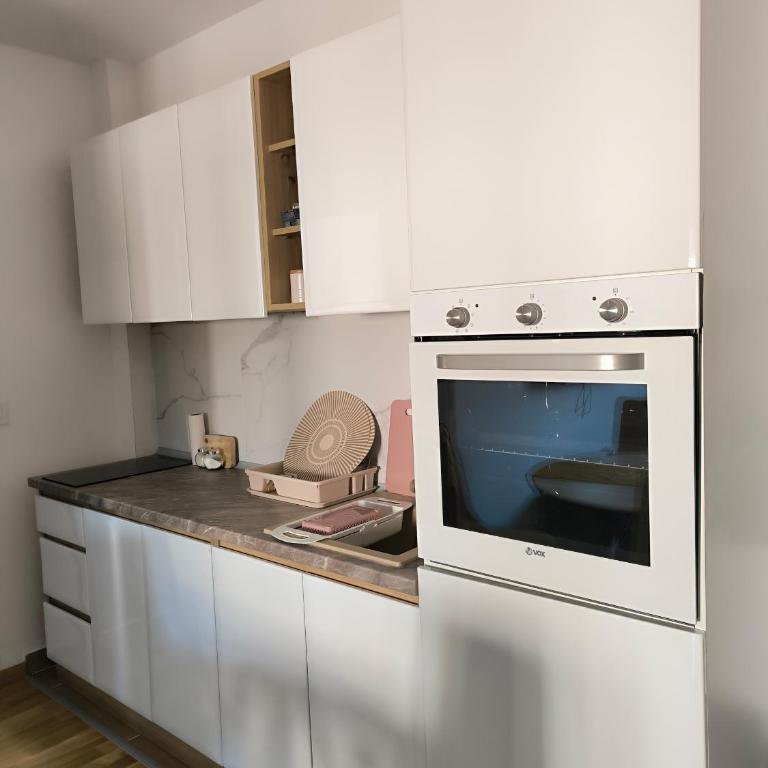 Rosa lux - One-Bedroom Apartment - 15