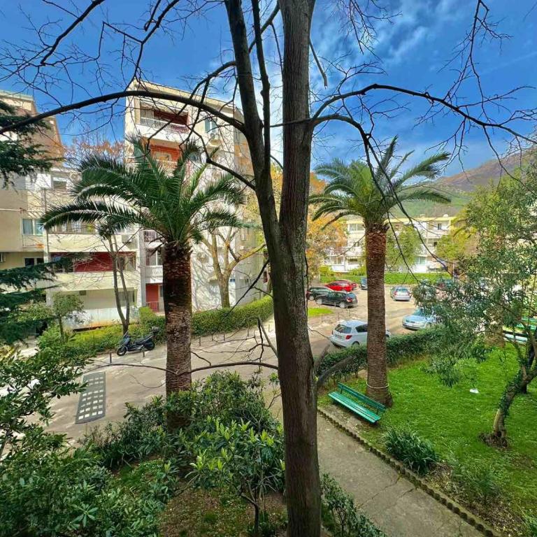 Family two bedroom apartment Slavija - Apartman sa 2 Spavaće Sobe - 2