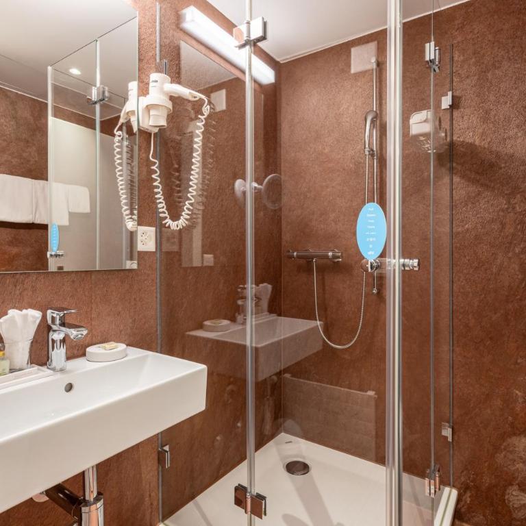 Hotel Du Nord - Zweibettzimmer - 9