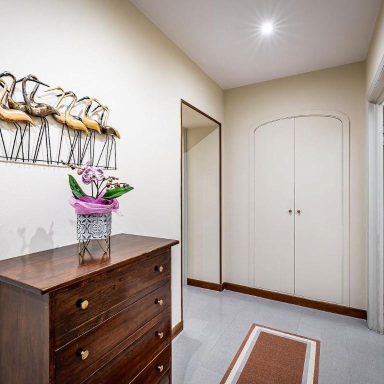 THREE APARTMENTS Via Roma - Appartamento con 2 Camere da Letto - 4