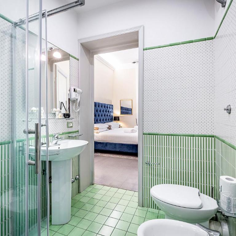 THREE APARTMENTS Via Roma - Appartamento con 2 Camere da Letto - 34