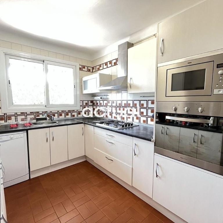 EDUARD TOLDRA 38 - Apartamento de 2 dormitorios - 18