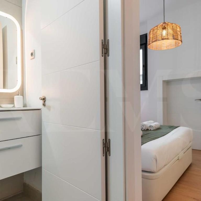 Fresh & stylish apartment with parking by REMS - Apartamento de 2 dormitorios - 19
