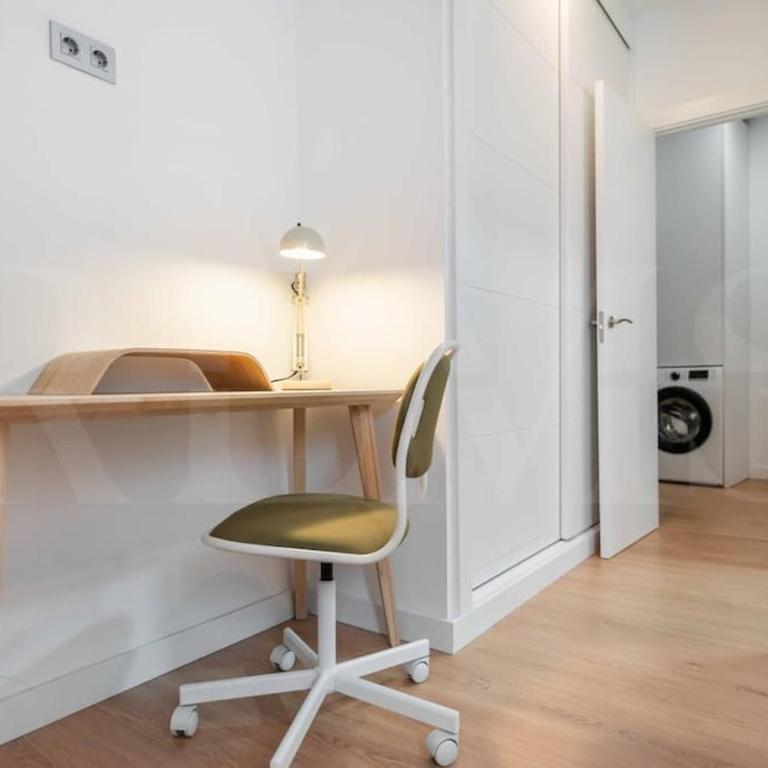 Fresh & stylish apartment with parking by REMS - Apartamento de 2 dormitorios - 26