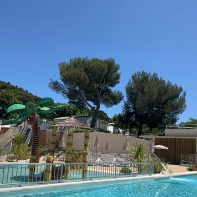 BUNGALOW DOMAINE DE L'ILE D'OR - Casa con 2 Camere da Letto - 22