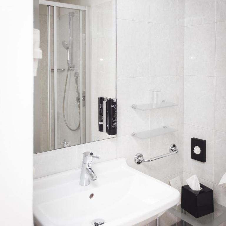 Hotel Panorama - Habitación Individual - Anexo - 1