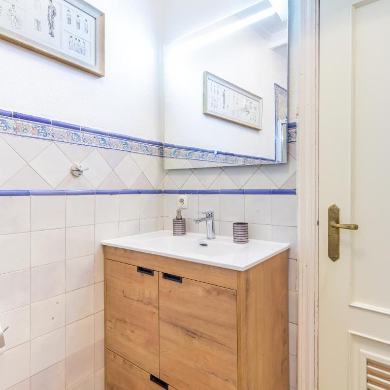 Alohamundi Castilla IV - One-Bedroom Apartment - 17