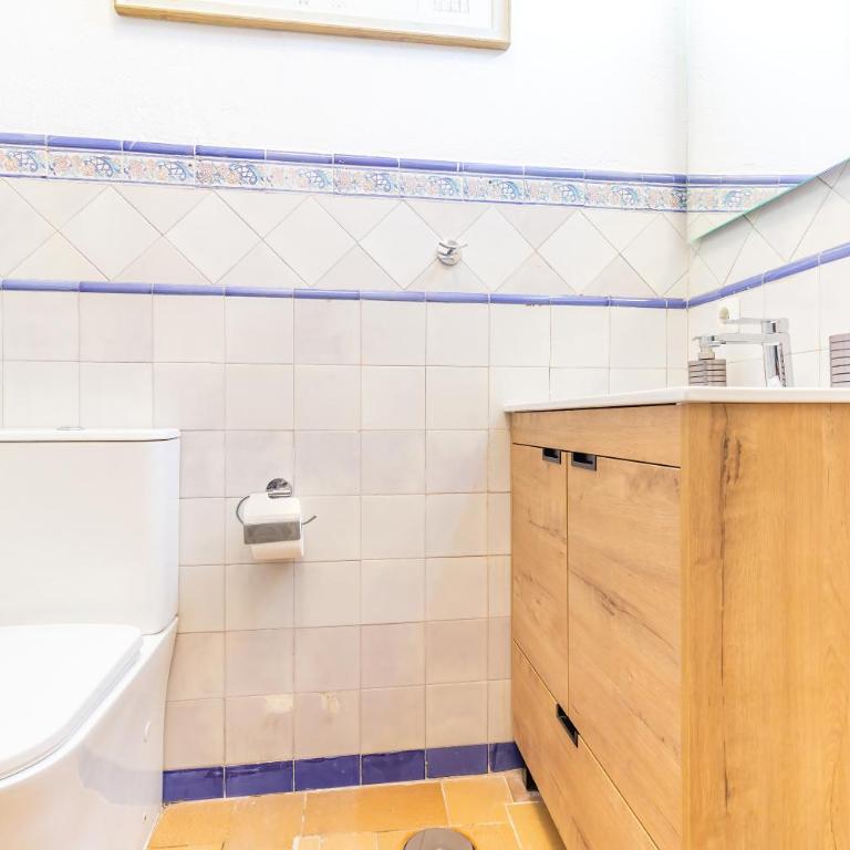 Alohamundi Castilla IV - One-Bedroom Apartment - 7