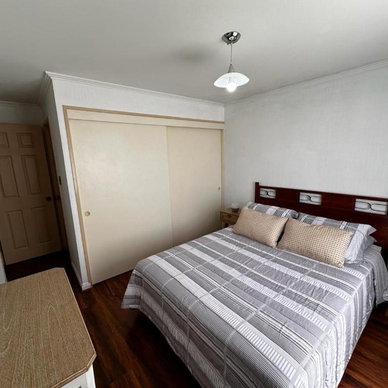 Casa en San Pedro de la Paz, 5 personas, 2 dormitorios, gimnasio - Two-Bedroom House - 5