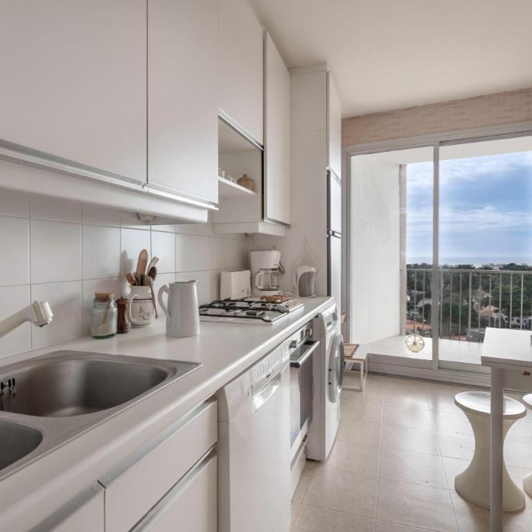 Superbe balcon - Vue mer - Appart pour 2 - Apartment - 3