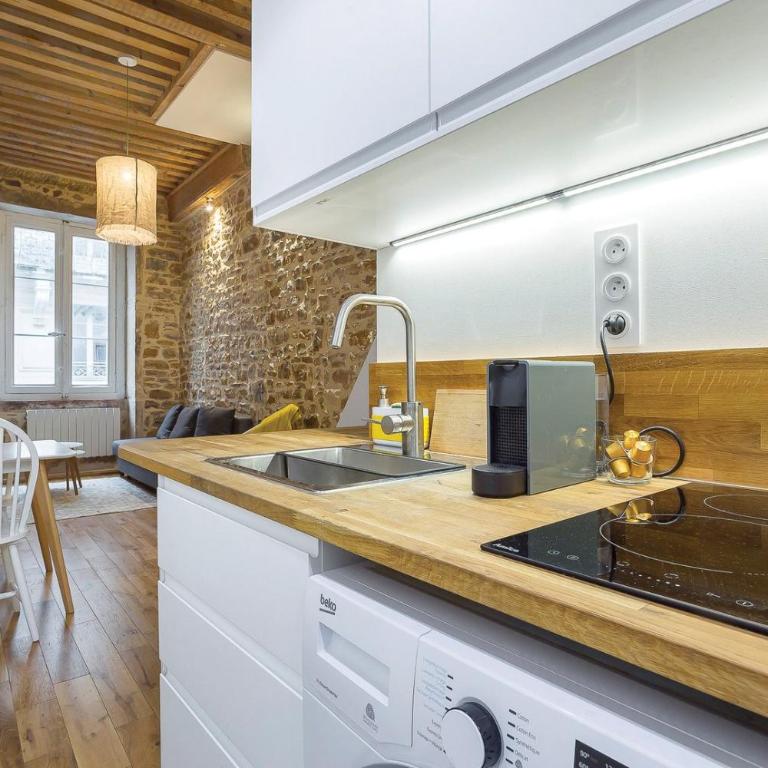 Hamac Suites - Studio Ainay 4 - Hyper centre Lyon - Apartment with Shower - 1