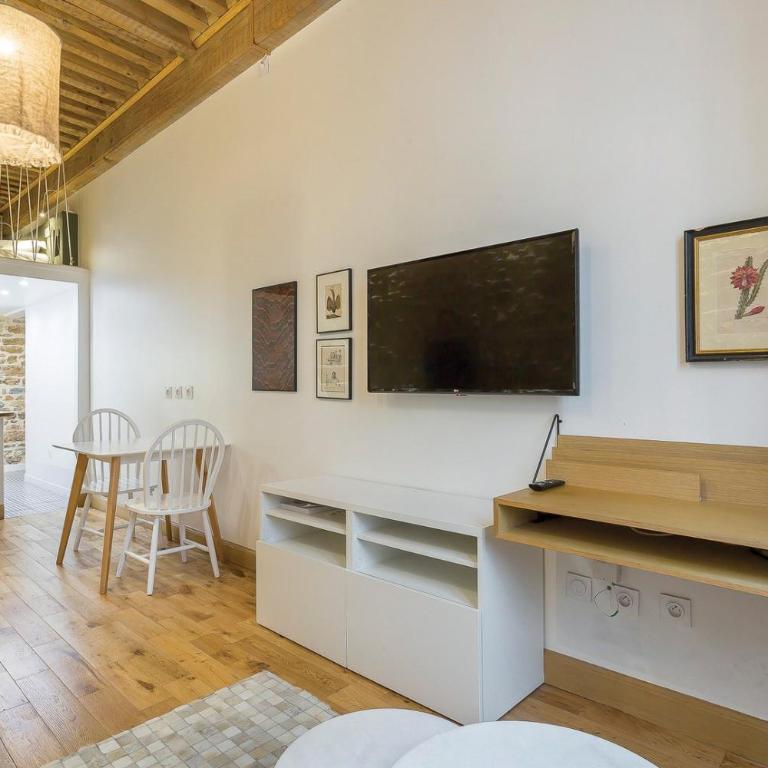 Hamac Suites - Studio Ainay 4 - Hyper centre Lyon - Apartment with Shower - 6