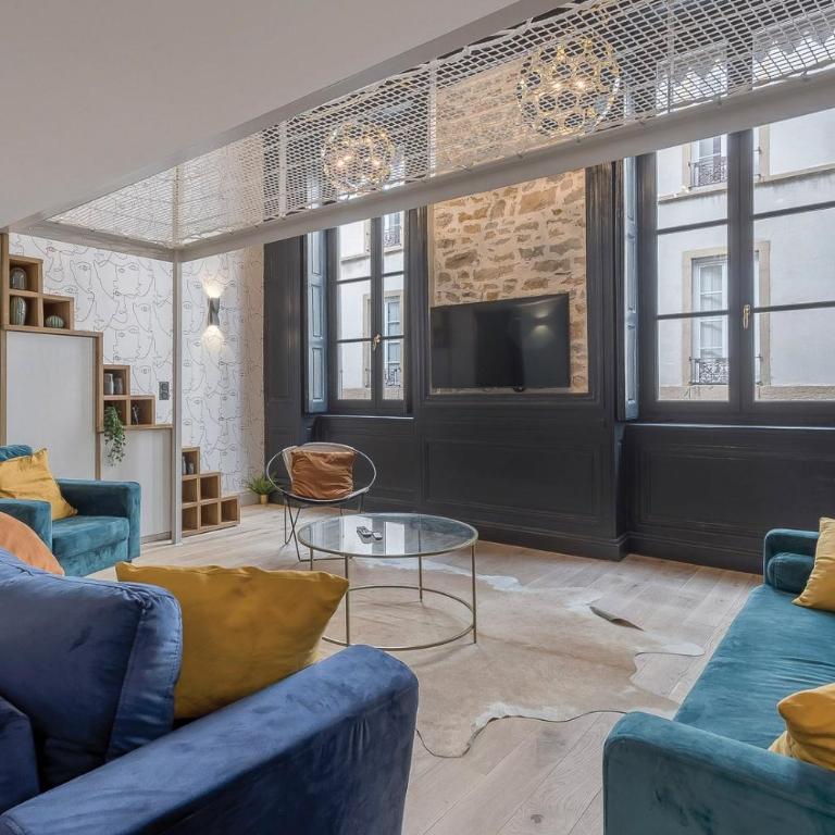 Le Bourgelat / 3 ch / 6 pers / 2 sdb - Appartement 3 Chambres - 6