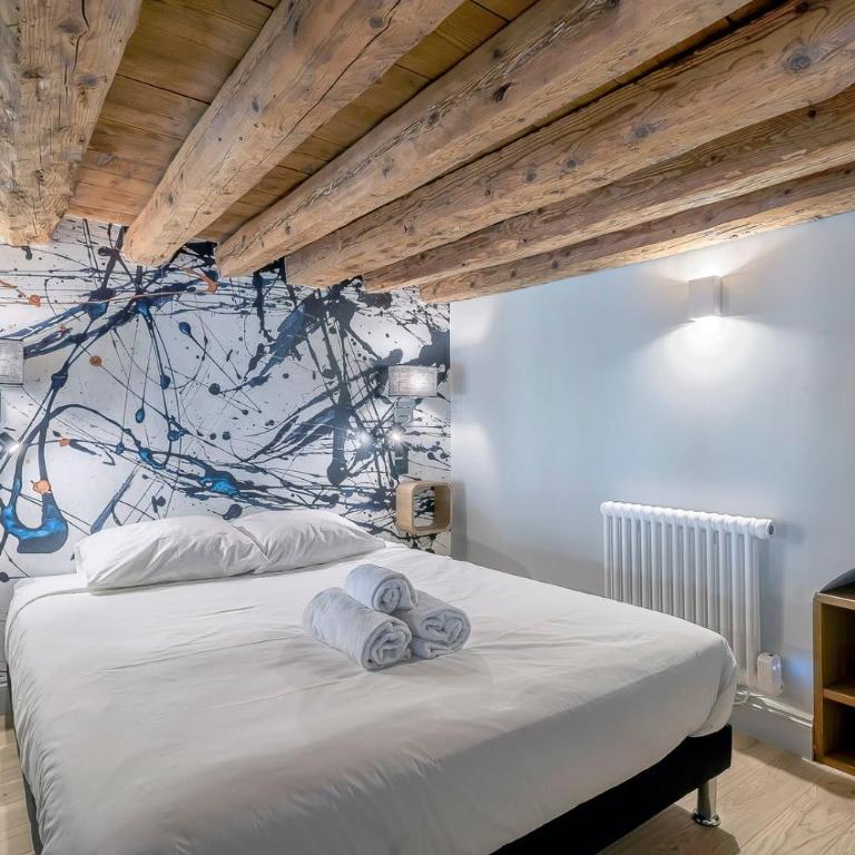 Le Bourgelat / 3 ch / 6 pers / 2 sdb - Appartement 3 Chambres - 22