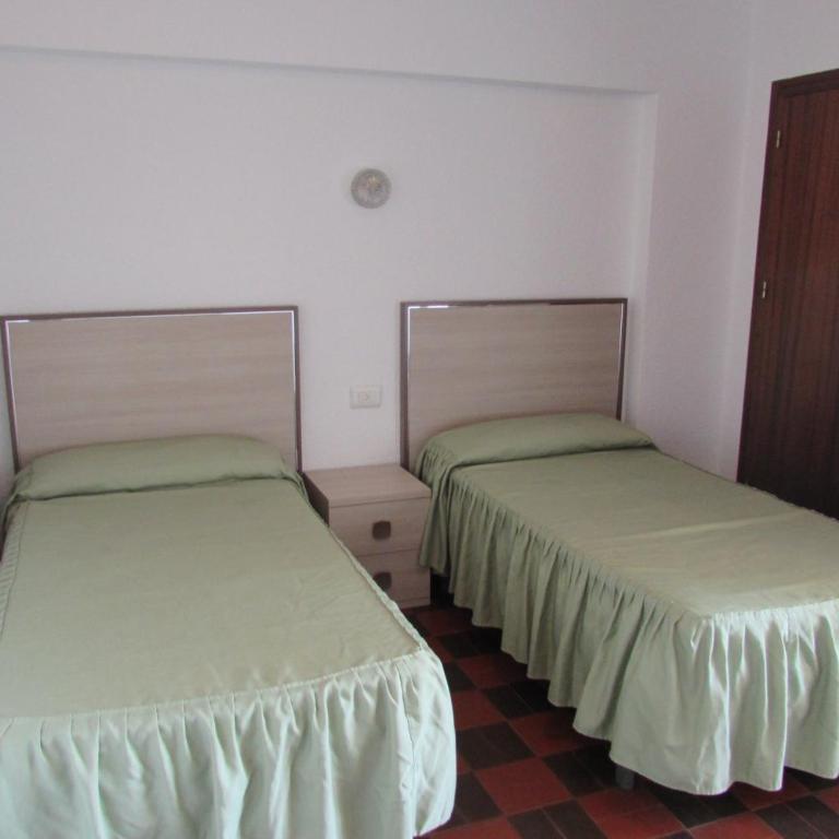 Pensión Provenzal - Double or Twin Room - 4