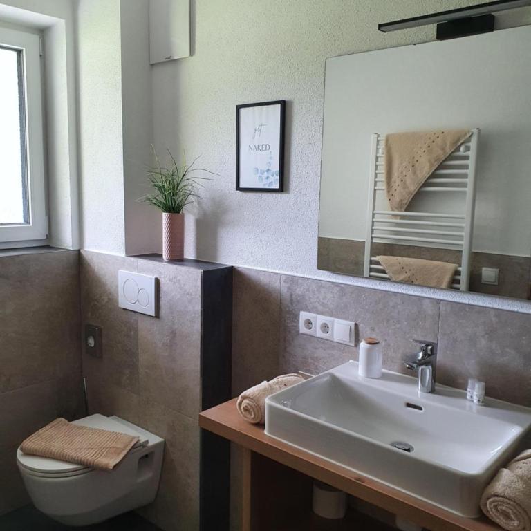 Anni, Apart - Apartment mit 3 Schlafzimmern und Dusche - 11