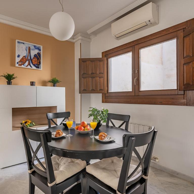Luxury Suite Ancha de la Virgen - Two-Bedroom Apartment - 13