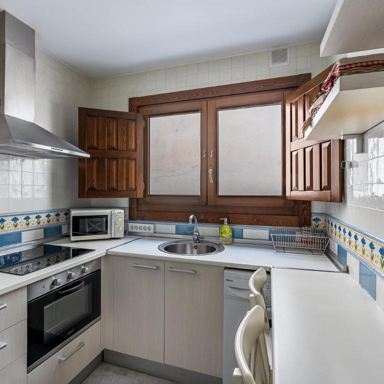 Luxury Suite Ancha de la Virgen - Two-Bedroom Apartment - 31