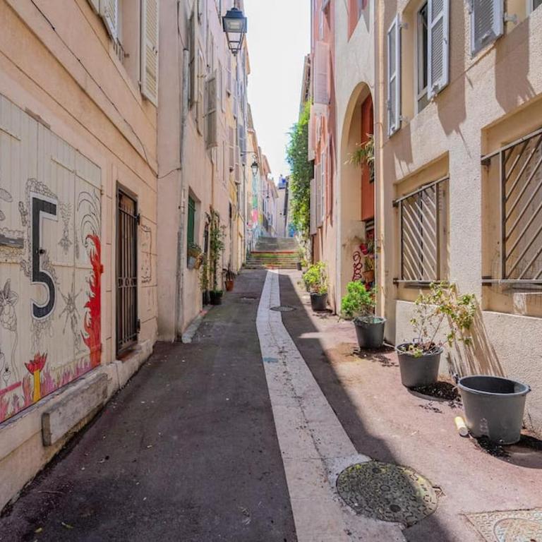 Charmant T2 au cœur du Panier - Appartement 1 Chambre - 15