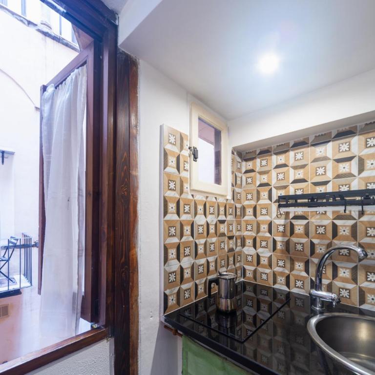 Cartari, Renaissance flat a few steps from piazza Navona and Vatican - One-Bedroom Apartment - 36