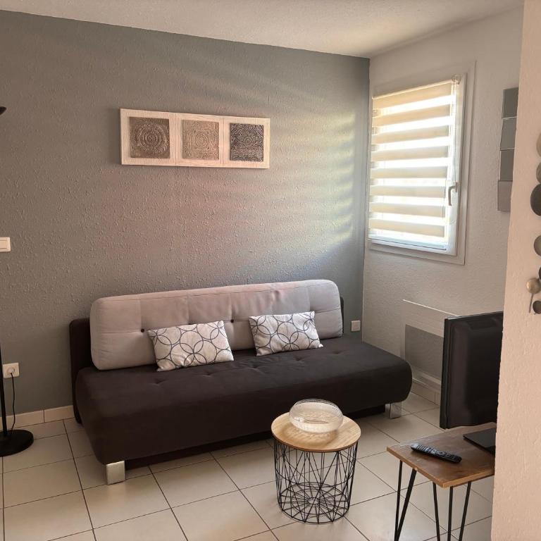 Classé 3 Etoiles Charmant Appartement Cosy sur Sète proche de toutes commodités, Parking Privé - Apartment mit 1 Schlafzimmer - 1