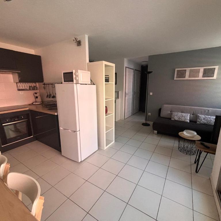 Classé 3 Etoiles Charmant Appartement Cosy sur Sète proche de toutes commodités, Parking Privé - Apartment mit 1 Schlafzimmer - 3