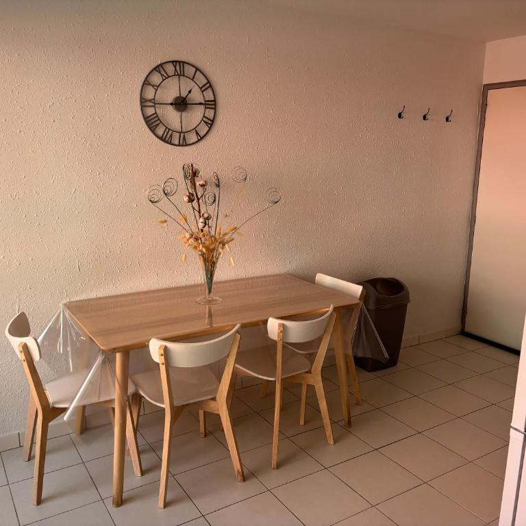 Classé 3 Etoiles Charmant Appartement Cosy sur Sète proche de toutes commodités, Parking Privé - Apartment mit 1 Schlafzimmer - 13