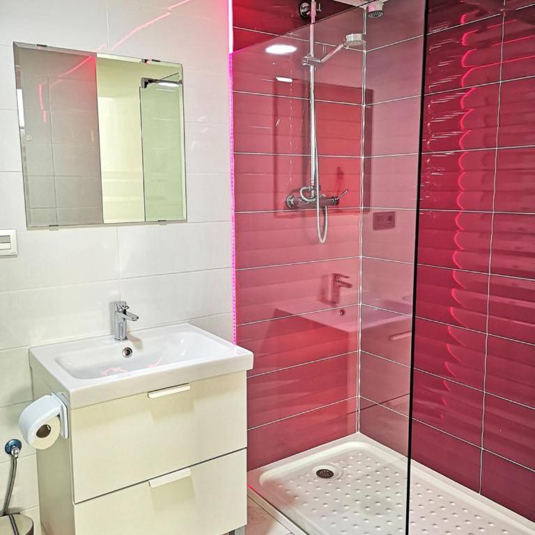 OFIC/ESTUDIO CONIL S.A. - One-Bedroom Apartment - 1