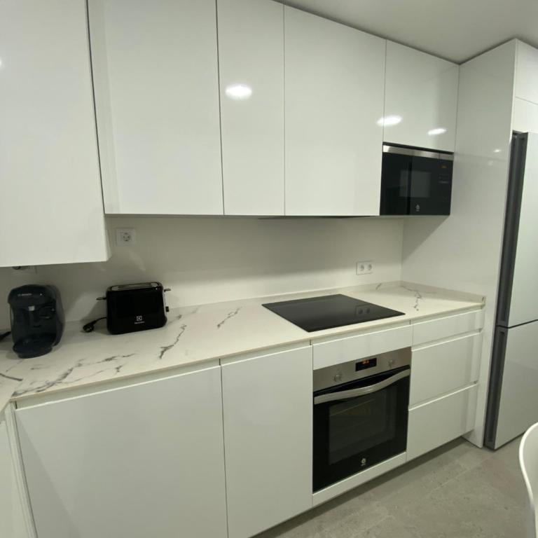 San Mames Leon con Garaje incluido para coche mediano - Apartamento de 2 dormitorios - 3