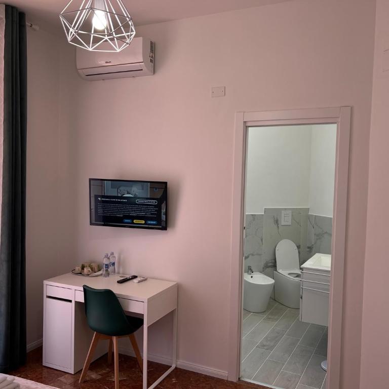 CASA RODELLA San Sisto Perugia - Camera Matrimoniale con Bagno Privato - 11