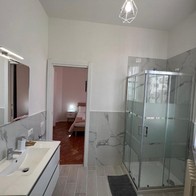 CASA RODELLA San Sisto Perugia - Camera Matrimoniale con Bagno Privato - 2