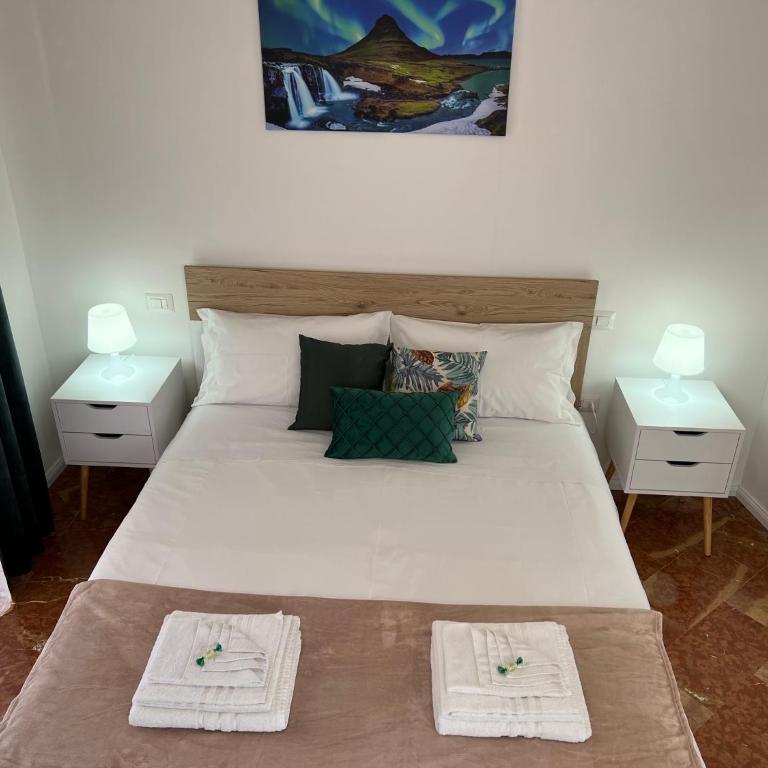 CASA RODELLA San Sisto Perugia - Camera Matrimoniale con Bagno Privato - 14