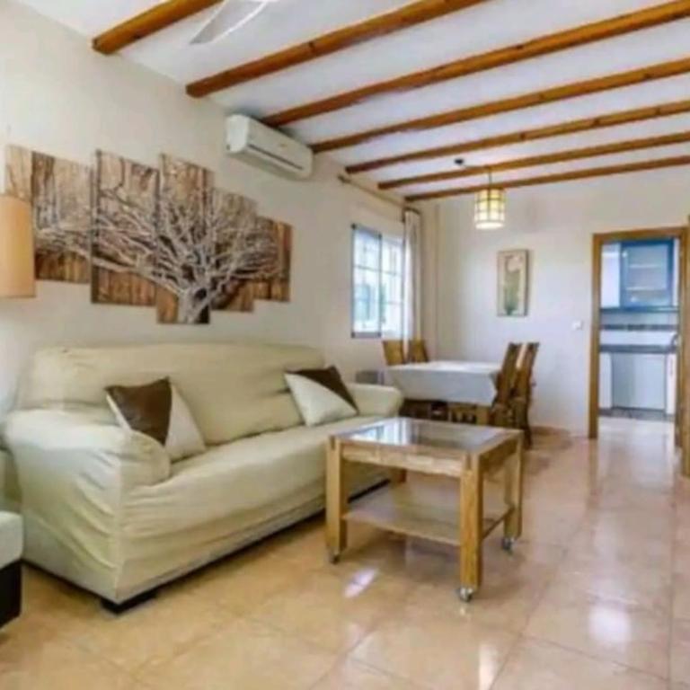 Bungalow adaptado, terraza muy grande y soleada. - Two-Bedroom House - 23