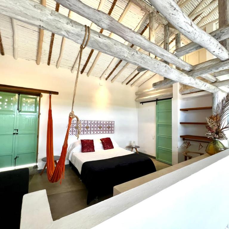 LOFT SAJA. Diseño en tapia pisada contemporáneo - Casa de 2 dormitorios - 16
