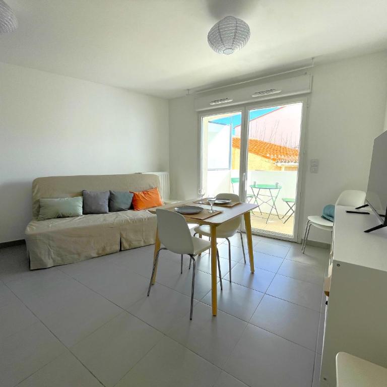 Studio calme avec terrasse et parking à 5 min de la plage - Studio - 8